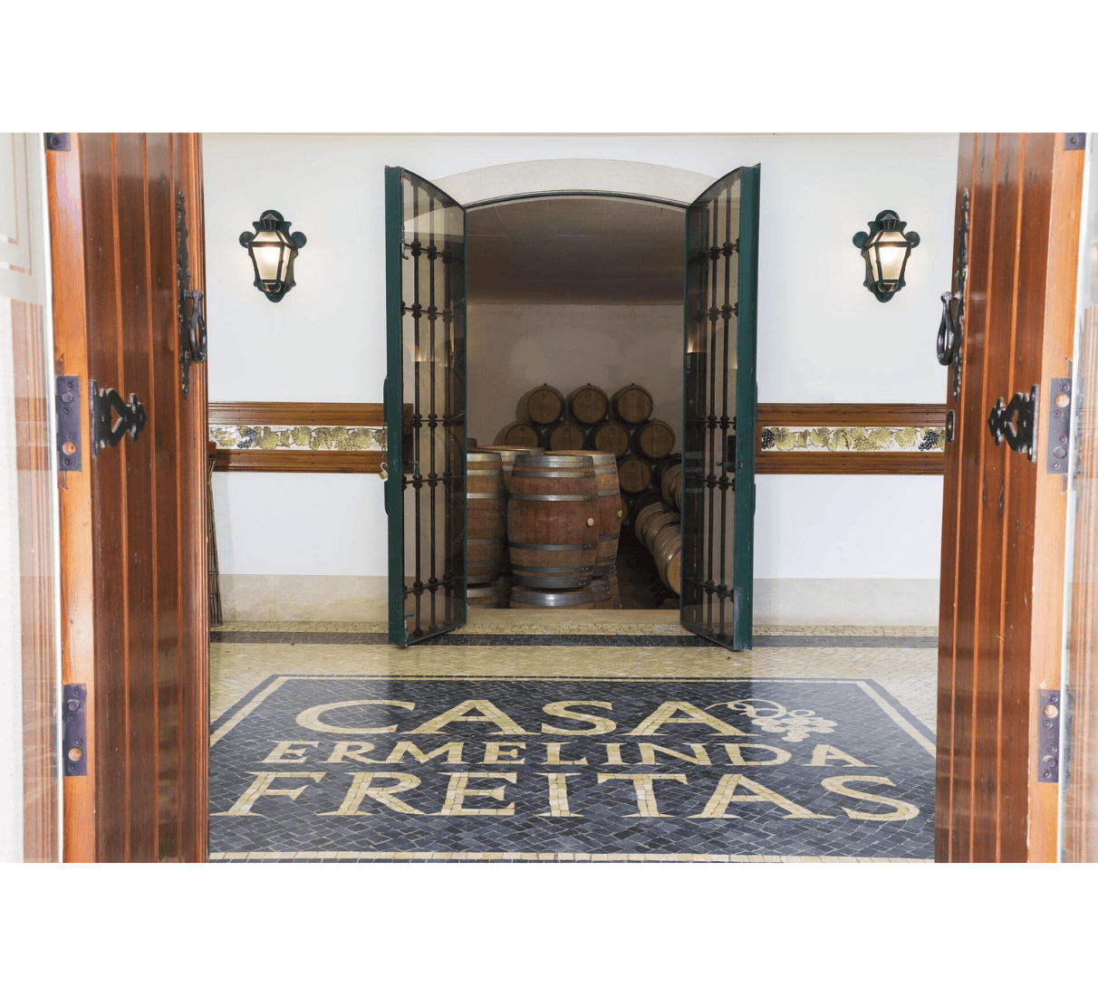 Ermelinda Stone Castelao a Shiraz