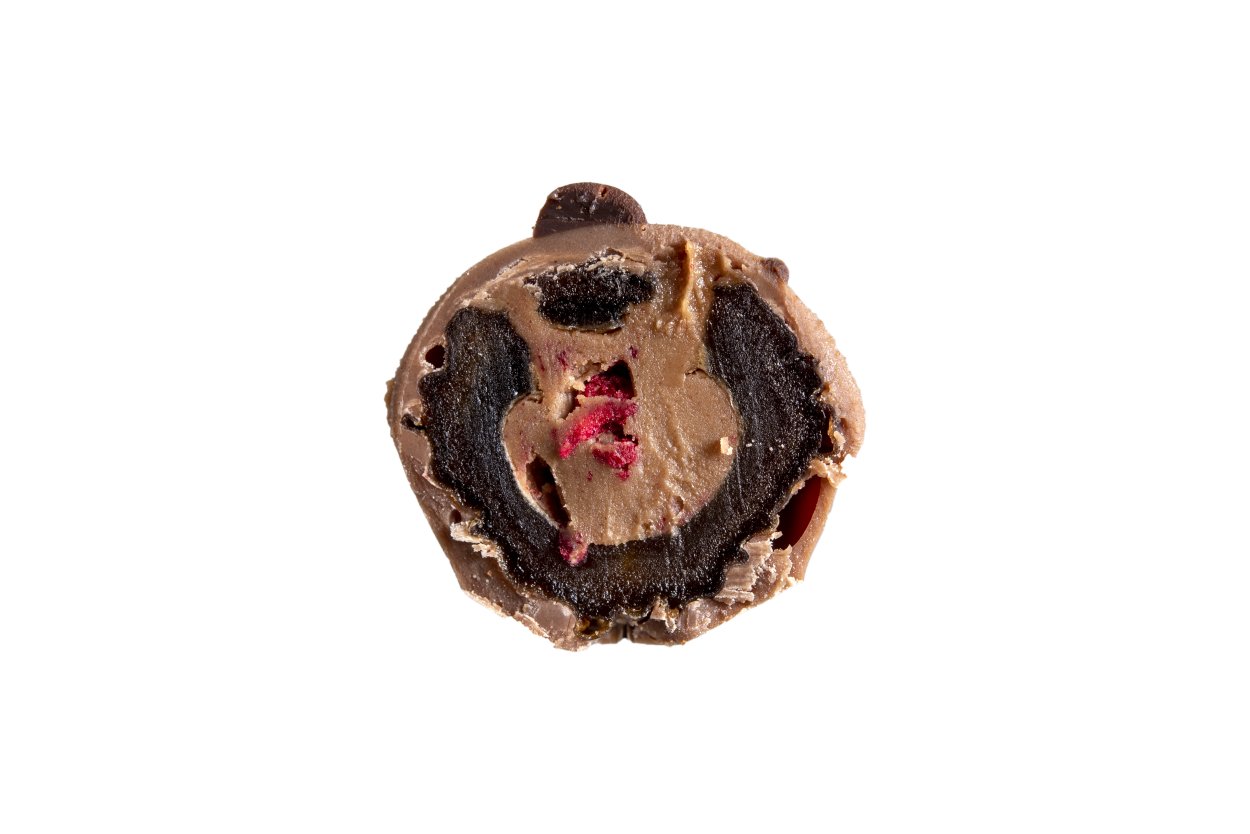 Forra plněné datle nugátem a pralinky